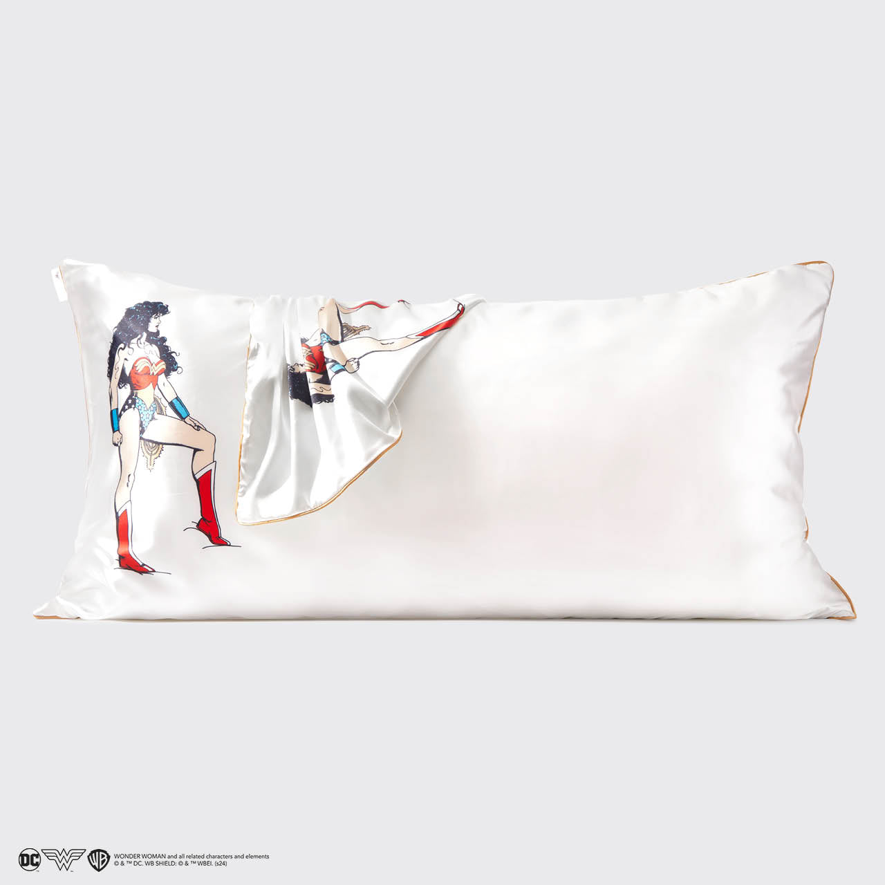 kitsch-x-wonder-woman-satin-kopfkissenbezug-believe-in-wonder-king image 6