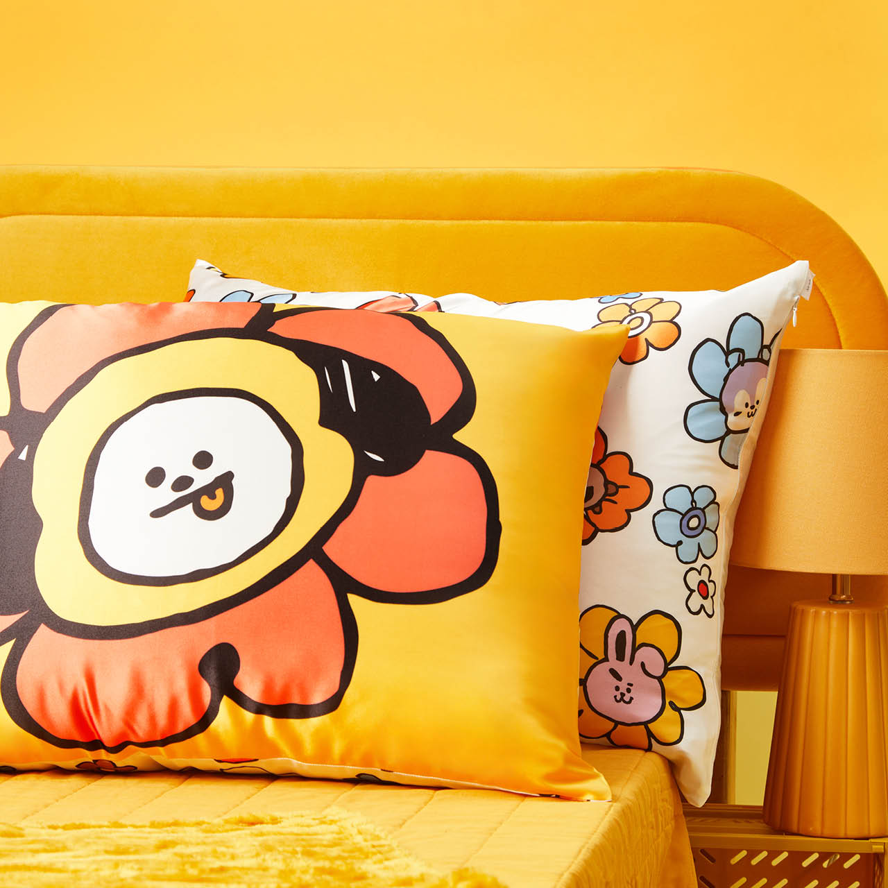 kitsch-x-bt21-satin-kopfkissenbezug-chimmy-king image 4