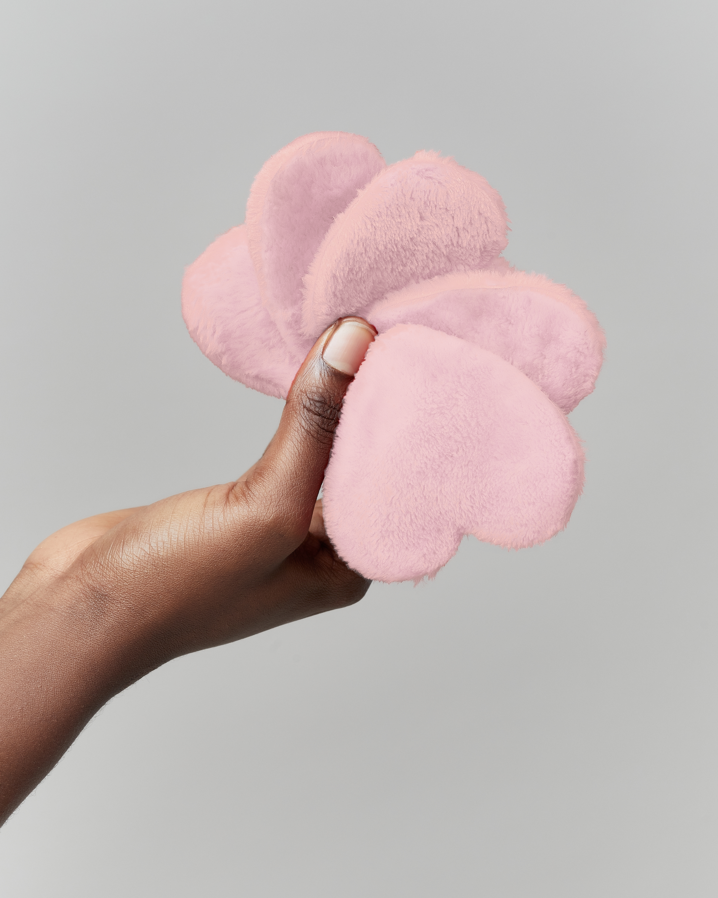 glov-herz-abschminkpads-wiederverwendbar-flauschige-make-up-entfernerpads image 5