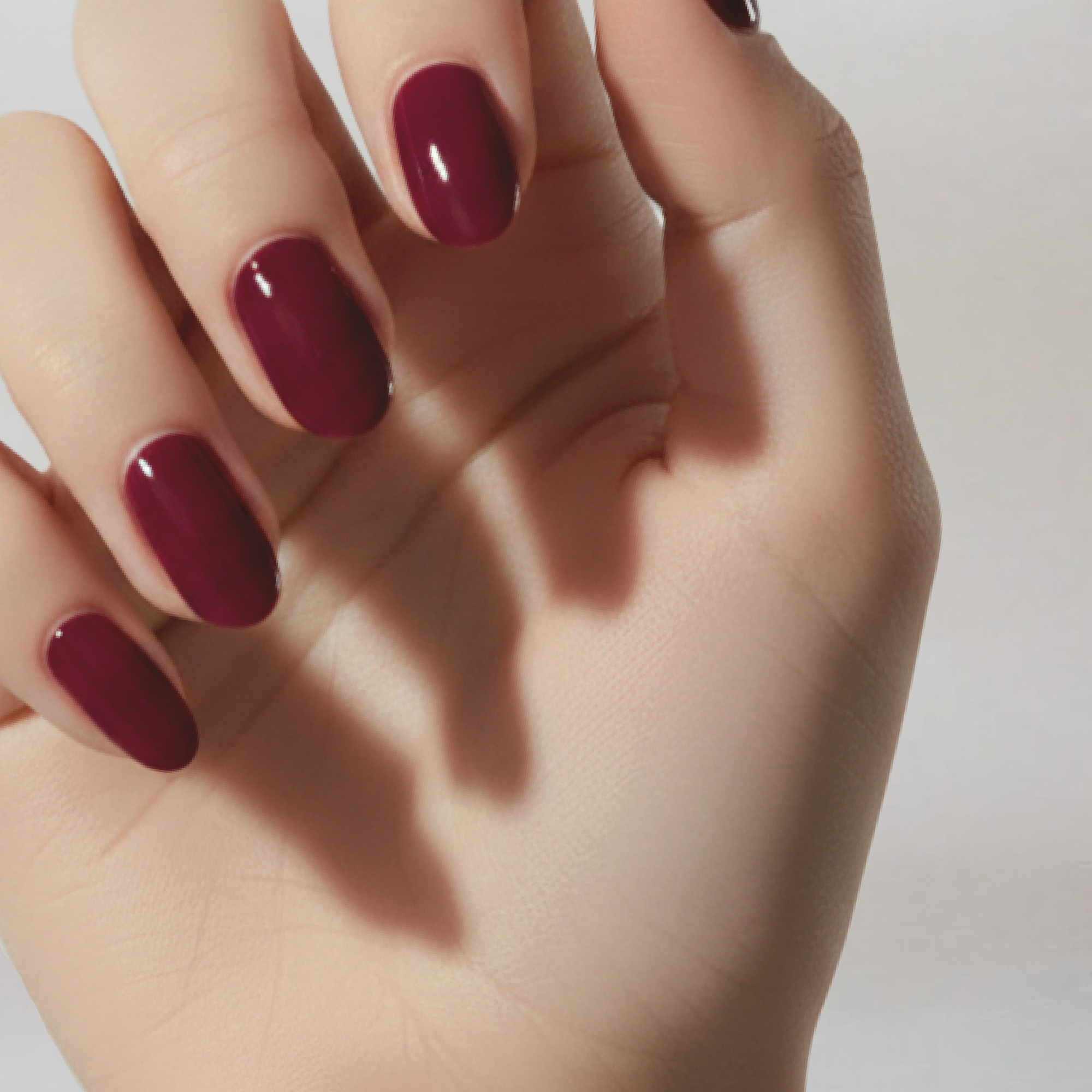 glov-coolnails-nagellack-plum-noir-wein-bordeaux image 2