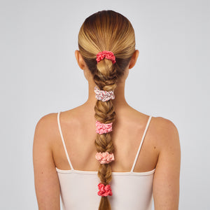 kitsch-cherry-blossom-ruched-satin-scrunchies-5er-set image 8