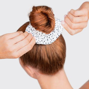 kitsch-micro-dot-mikrofaser-quick-dry-handtuch-scrunchies-2er-set image 7