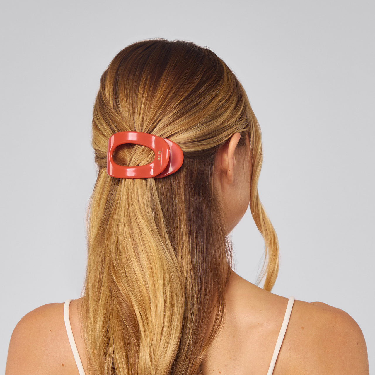 kitsch-cherry-flat-cloud-clip-medium-flache-haarspange-kirschrot image 3