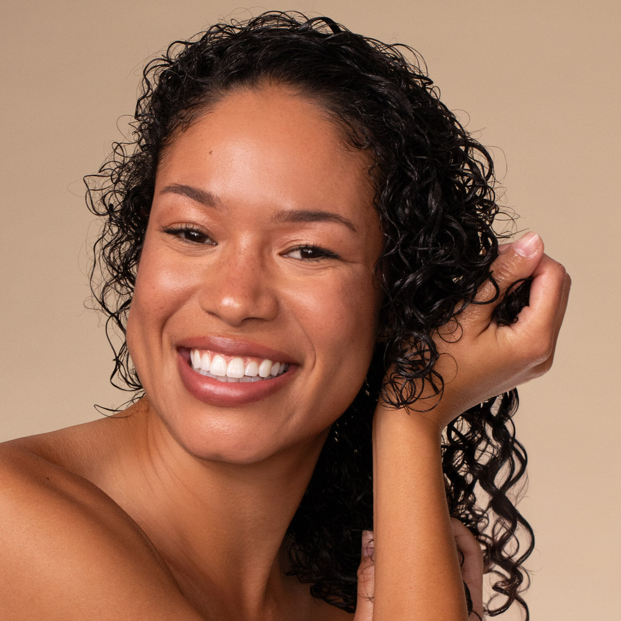 kitsch-moisturizing-curl-cream-lockencreme image 5