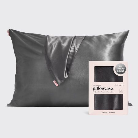 kitsch-satin-kissenbezug-charcoal-queen-standard-66x48-cm-mit-rei-verschluss-2er image 1