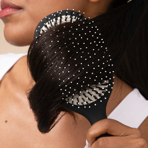 kitsch-black-smooth-polish-b-rste image 3
