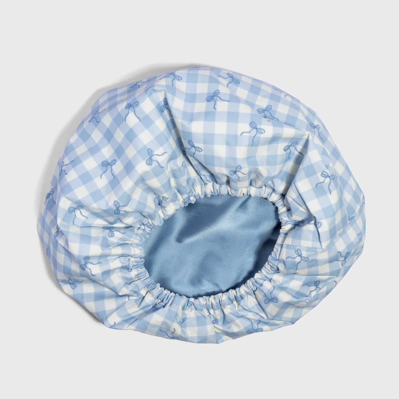 kitsch-gingham-blue-satin-lined-flexi-shower-cap-extra-weite-duschhaube image 4