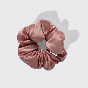 kitsch-blush-satin-pillow-scrunchies-4er-set-rosa-seiden-haargummis image 4