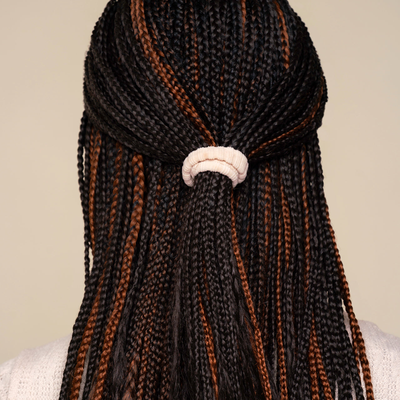 kitsch-blush-ribbed-haargummis-gerippt-no-slip-in-rosa image 5