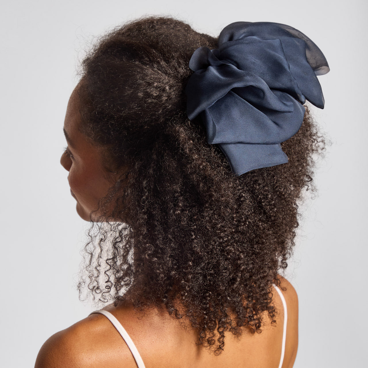 kitsch-blue-orchid-chiffon-bow-haarspange image 4