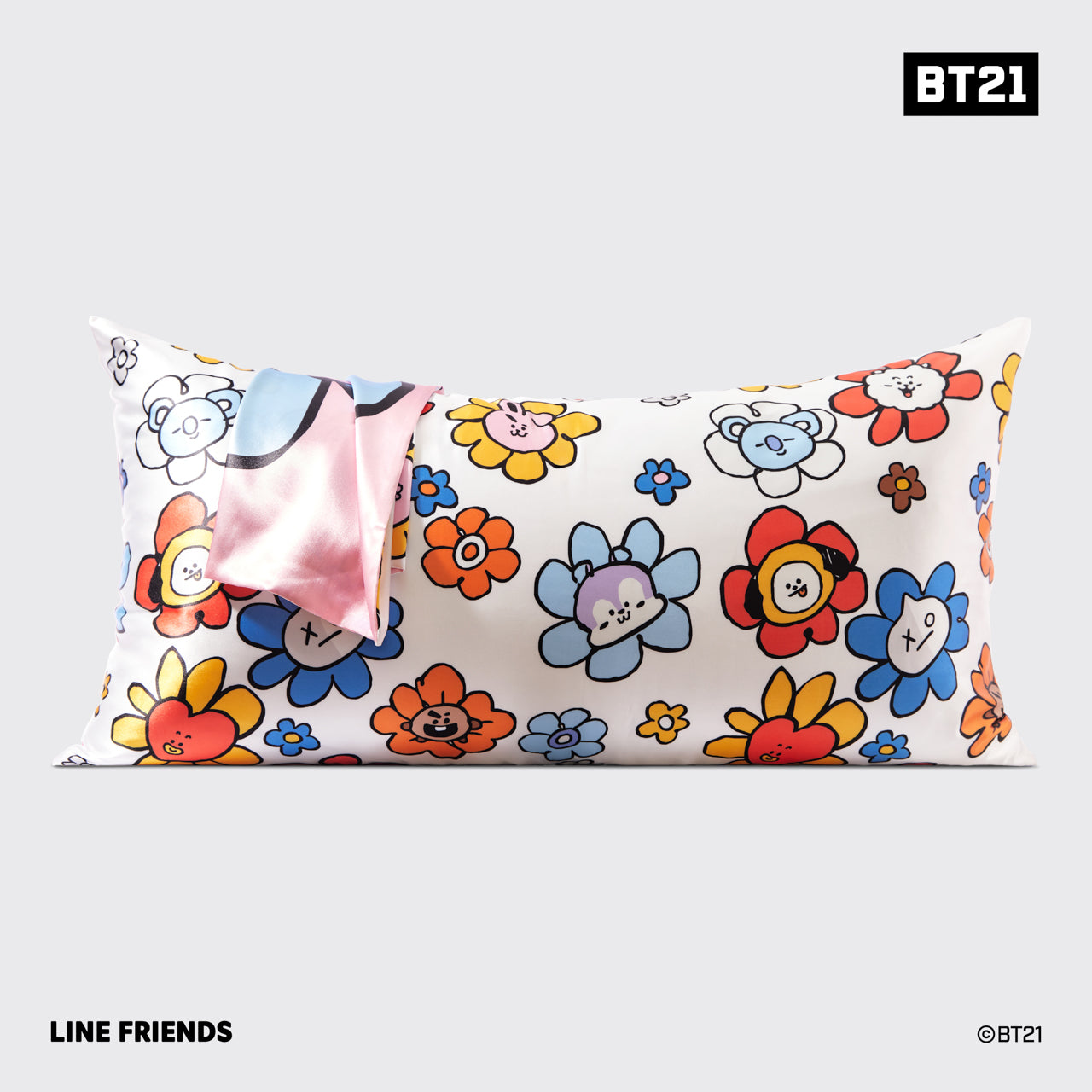 kitsch-x-bt21-satin-kissenbezug-cooky-king image 3
