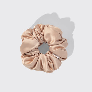 kitsch-blush-satin-pillow-scrunchies-4er-set-rosa-seiden-haargummis image 3