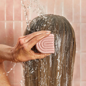 kitsch-castor-oil-nourishing-conditioner-bar-fest-conditioner image 7