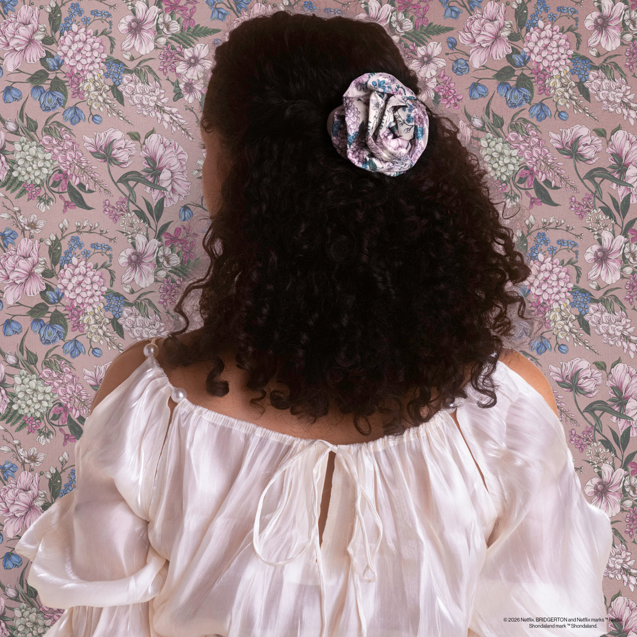 bridgerton-x-kitsch-satin-rosette-medium-flat-cloud-clip-wisteria image 5