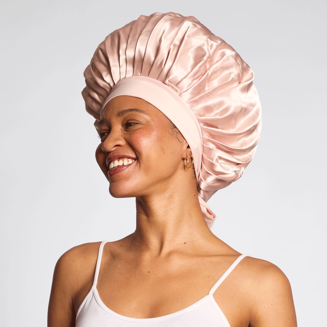 kitsch-blush-oversized-satin-bonnet-bergr-en-satin-haubenkappe image 4
