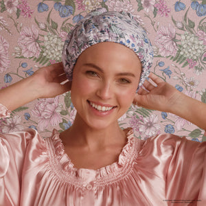 kitsch-x-bridgerton-satin-lined-flexi-shower-cap-wisteria image 7